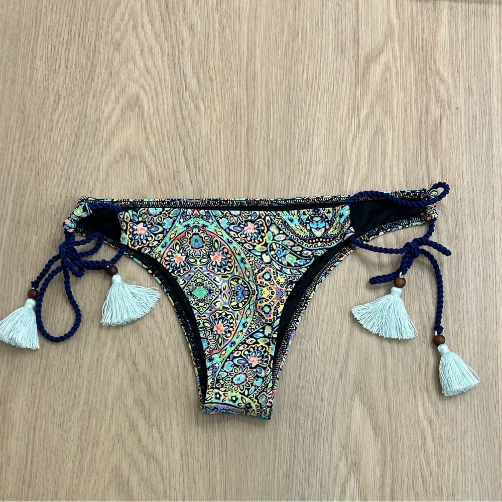 Victoria's Secret Teeny Bikini Bottom W Tassels S